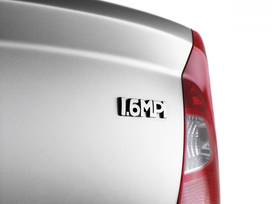  Dacia Logan 2008 года  (фото 50 из 81)
